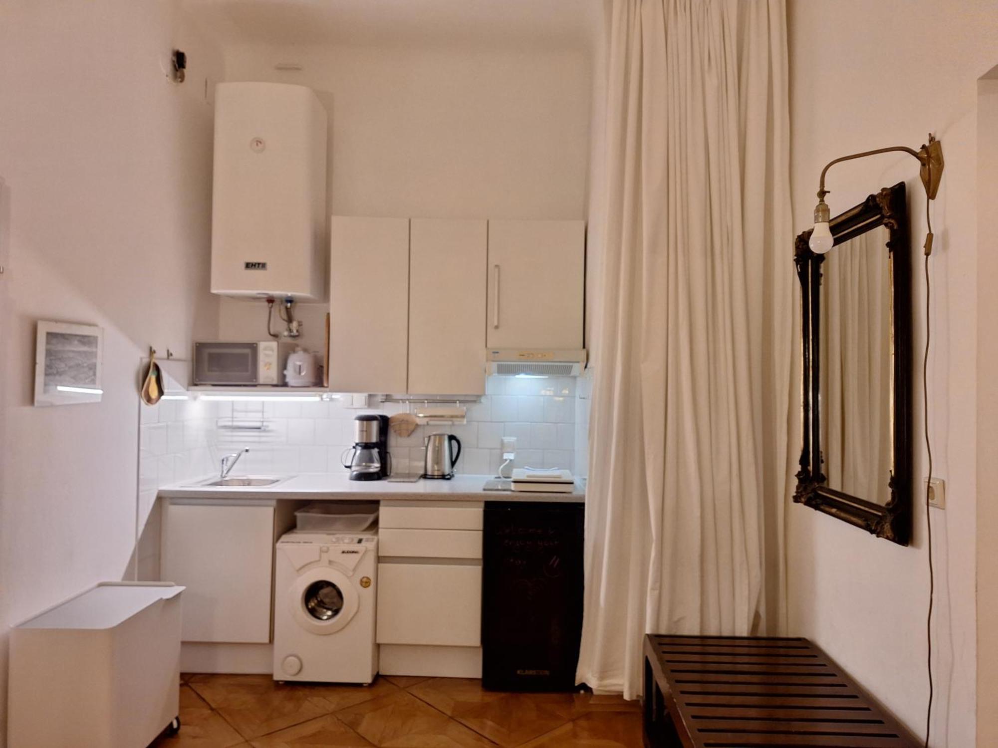 Apartment Altwien מראה חיצוני תמונה